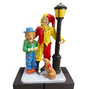 Vintage 1988 Aldon Carnival Resinite Sculpture Clown w/ Boy, Dog & Lamp 9.5".